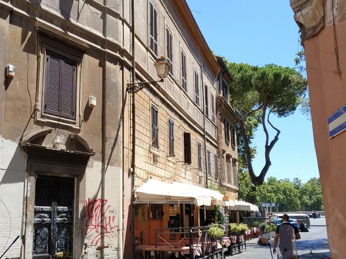 Holidays In Trastevere Appartamento Roma